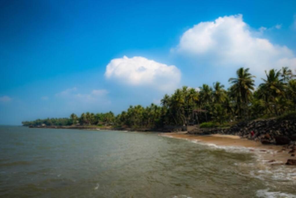Baywatch By Grha - A Picturesque Beachfront Villa Kozhikode Esterno foto